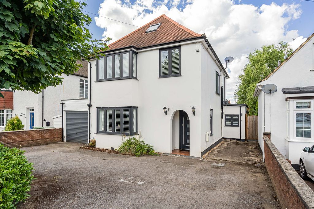 Property photo 1 of 29