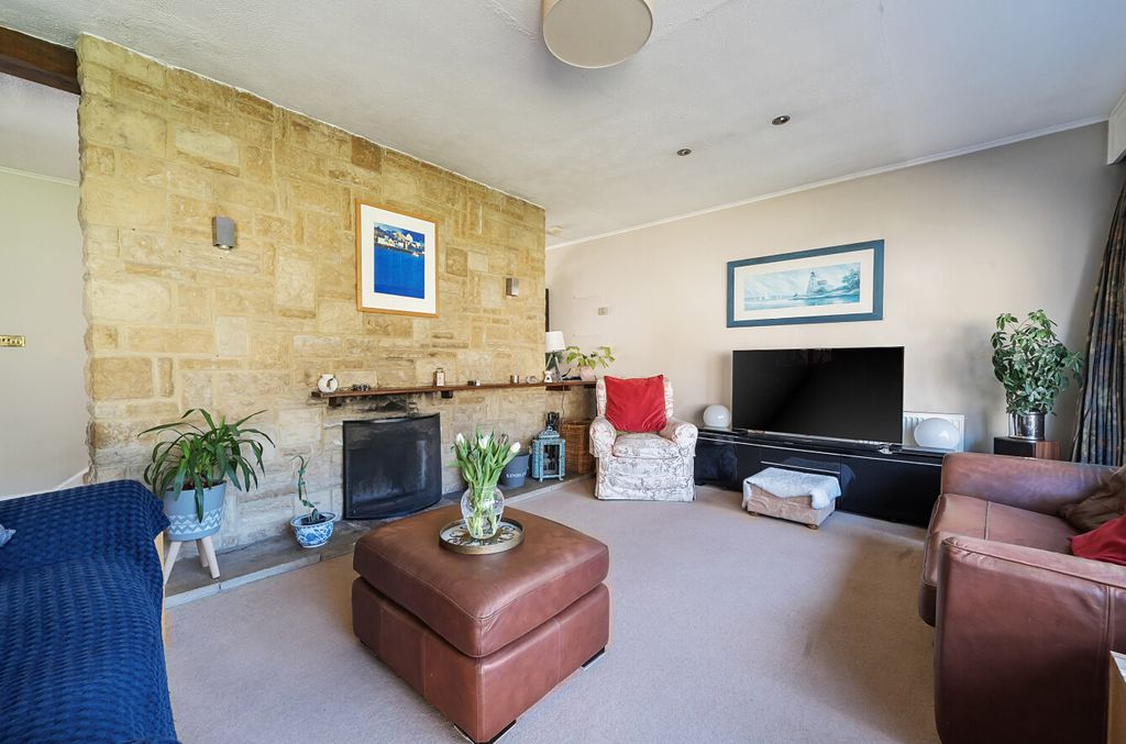 Property photo 3 of 31 1263821 (2).Jpg