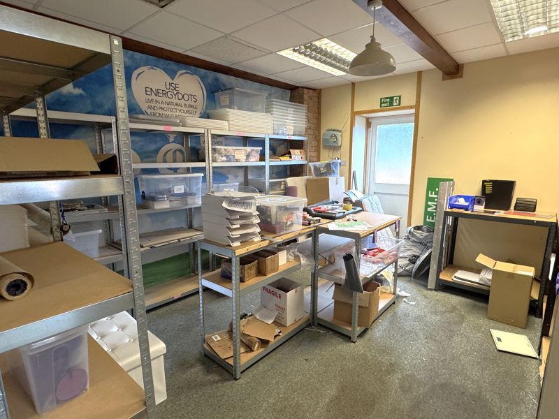 Property photo 2 of 7 Photo 1