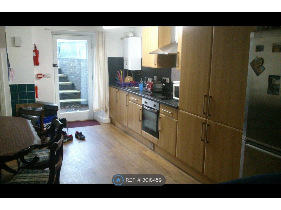 Property photo 1 of 25