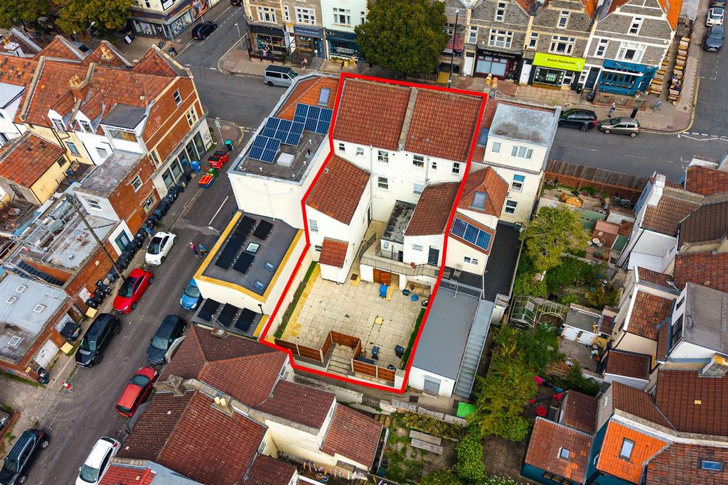 Property photo 3 of 25 211-213 North Street, Southville, Bristol Bs3 1Jh