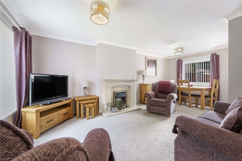 Property photo 2 of 21 Picture No. 09