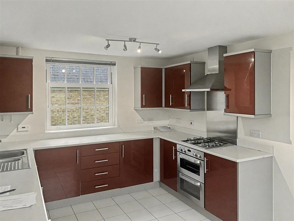 Property photo 2 of 15 Img_8410.Jpg