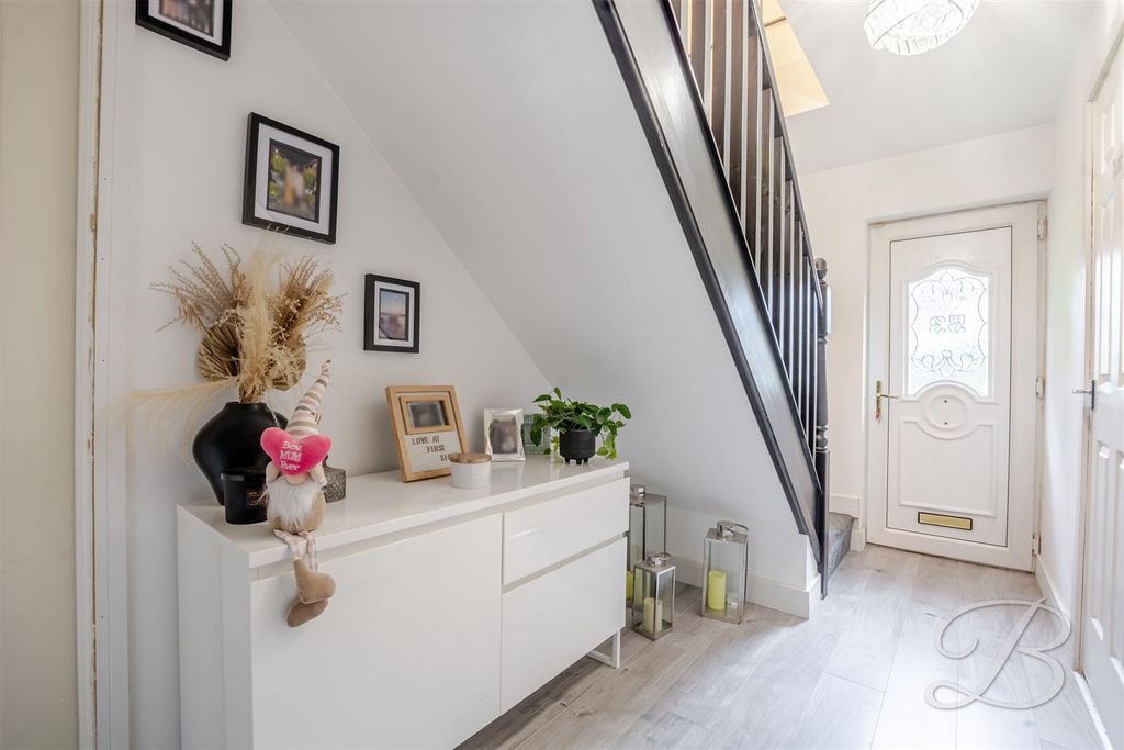 Property photo 2 of 27 Ccltd-12.Jpg