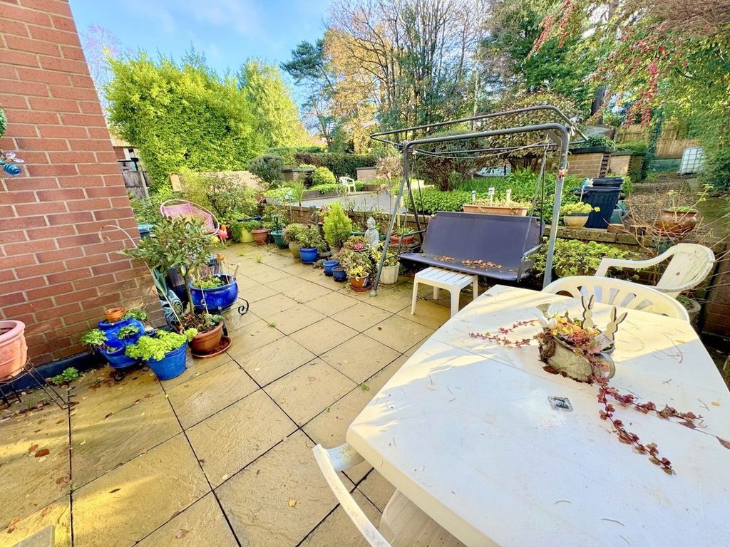 Property photo 2 of 19