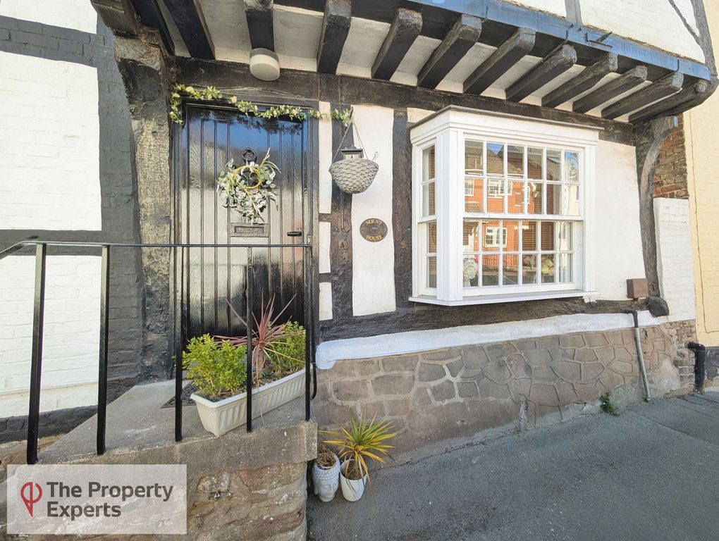 Property photo 2 of 44