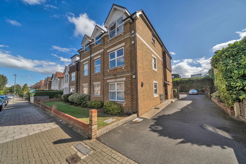 Property photo 1 of 13 1524168-2-6Aabd9A...