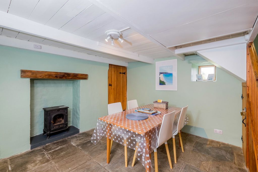 Property photo 3 of 20 Pbox-Img.Jpg