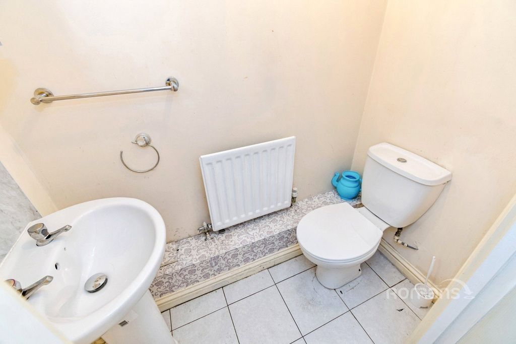 Property photo 3 of 5 Picture No. 03
