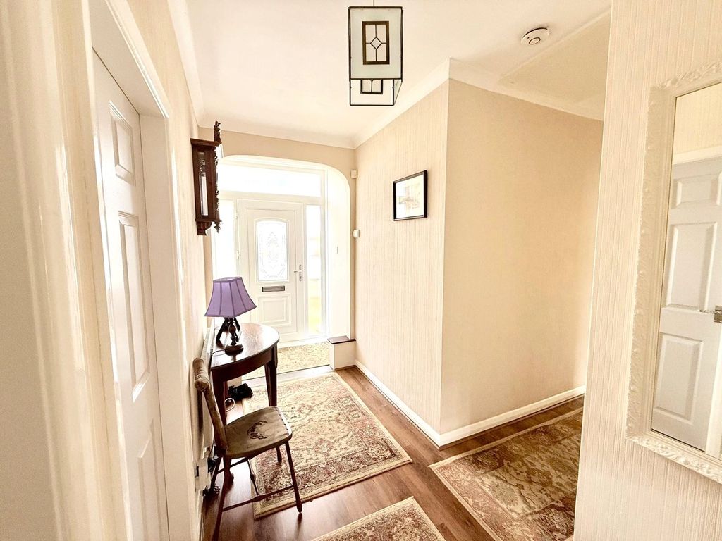 Property photo 3 of 18 Picture No. 47