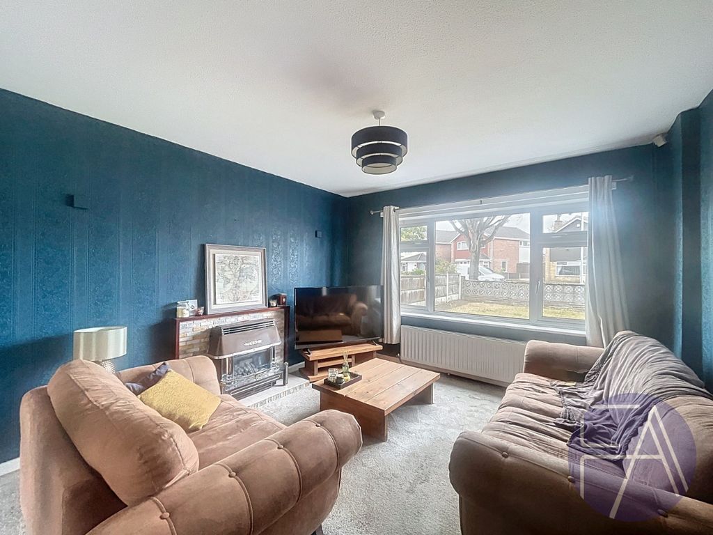Property photo 2 of 20 4471884