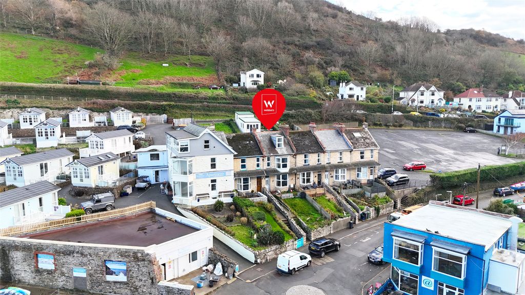 Property photo 3 of 12 Picture No. 02