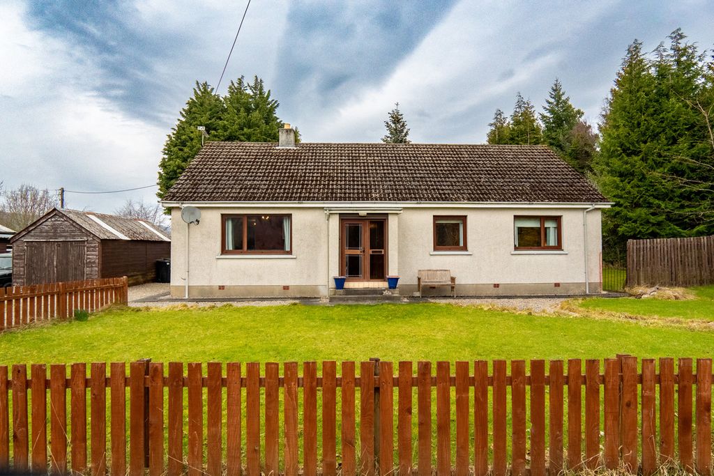 Property photo 1 of 32