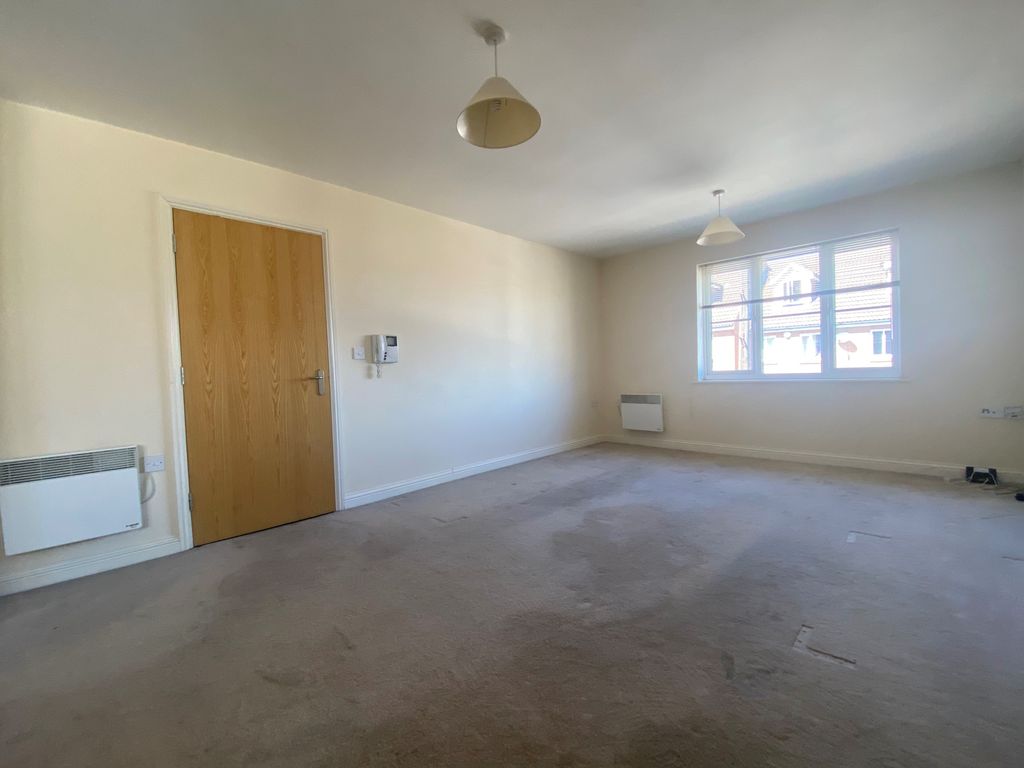 Property photo 3 of 8