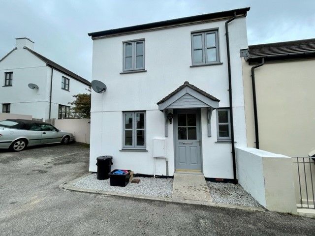 Property photo 1 of 11