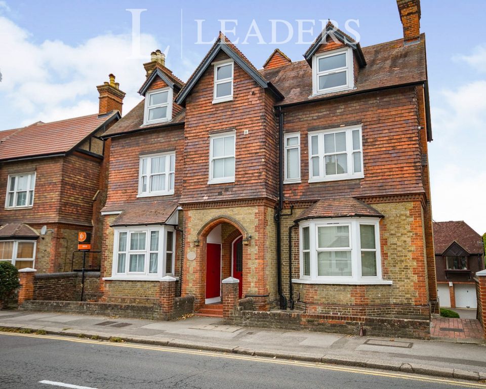 Property photo 1 of 10 External