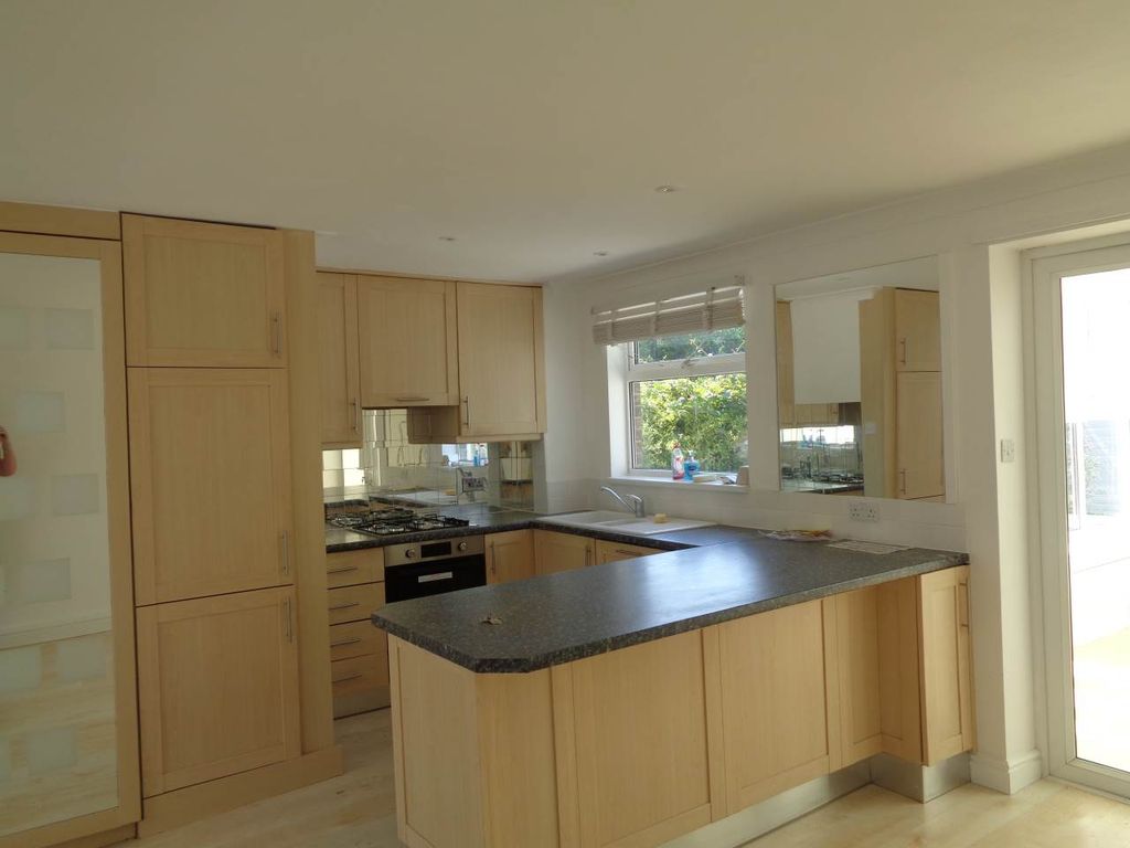 Property photo 3 of 15 Appletrees 15 Kitchen