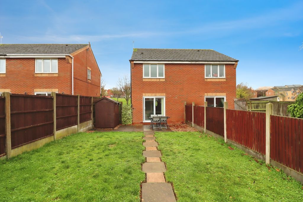 Property photo 2 of 15