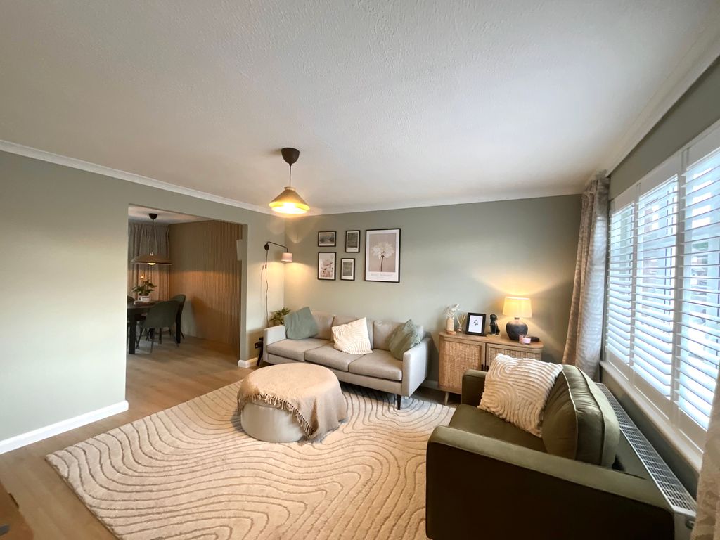 Property photo 3 of 23 Img_8583