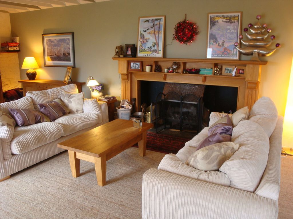 Property photo 3 of 41