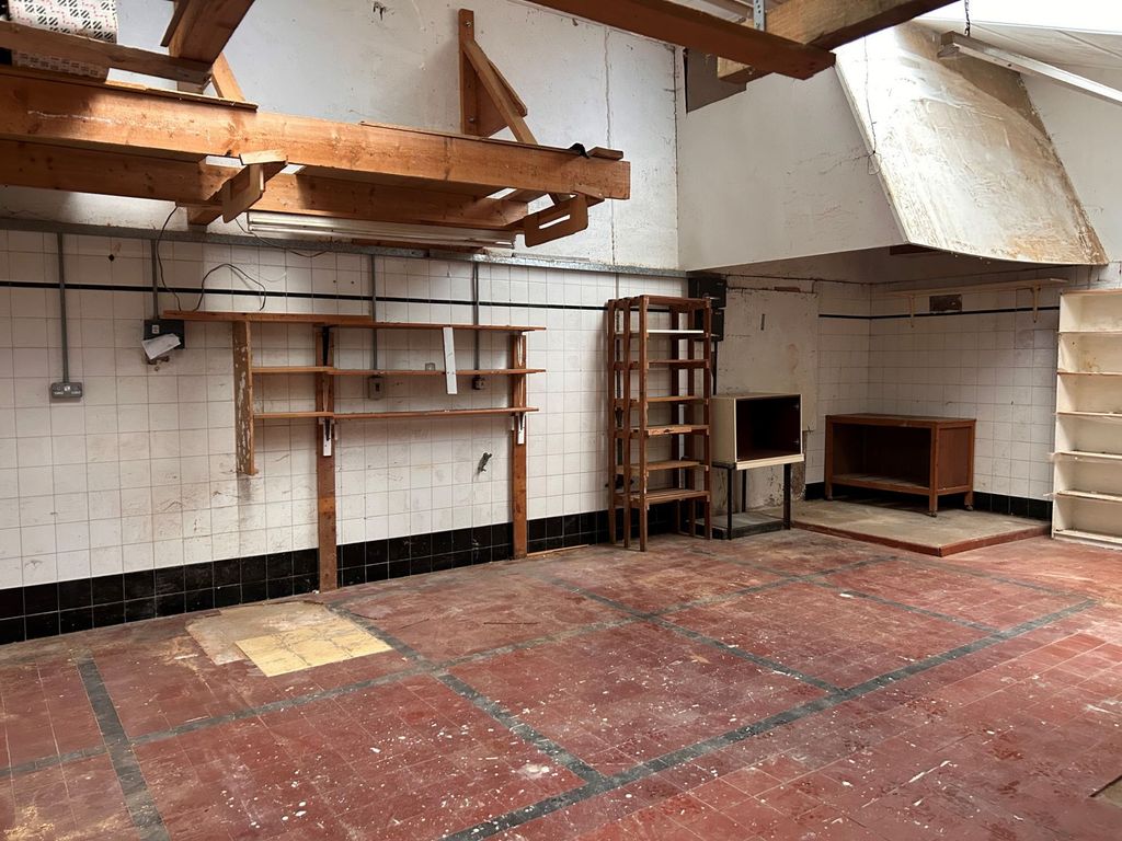 Property photo 2 of 2 Photo 2