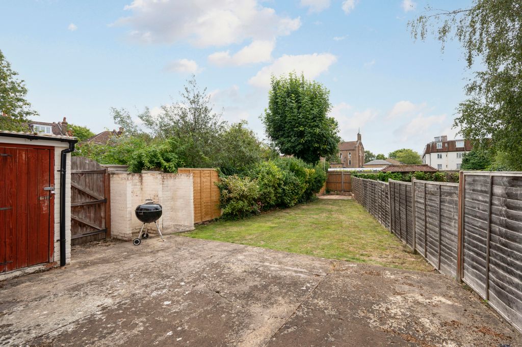 Property photo 3 of 20 Picture No. 02