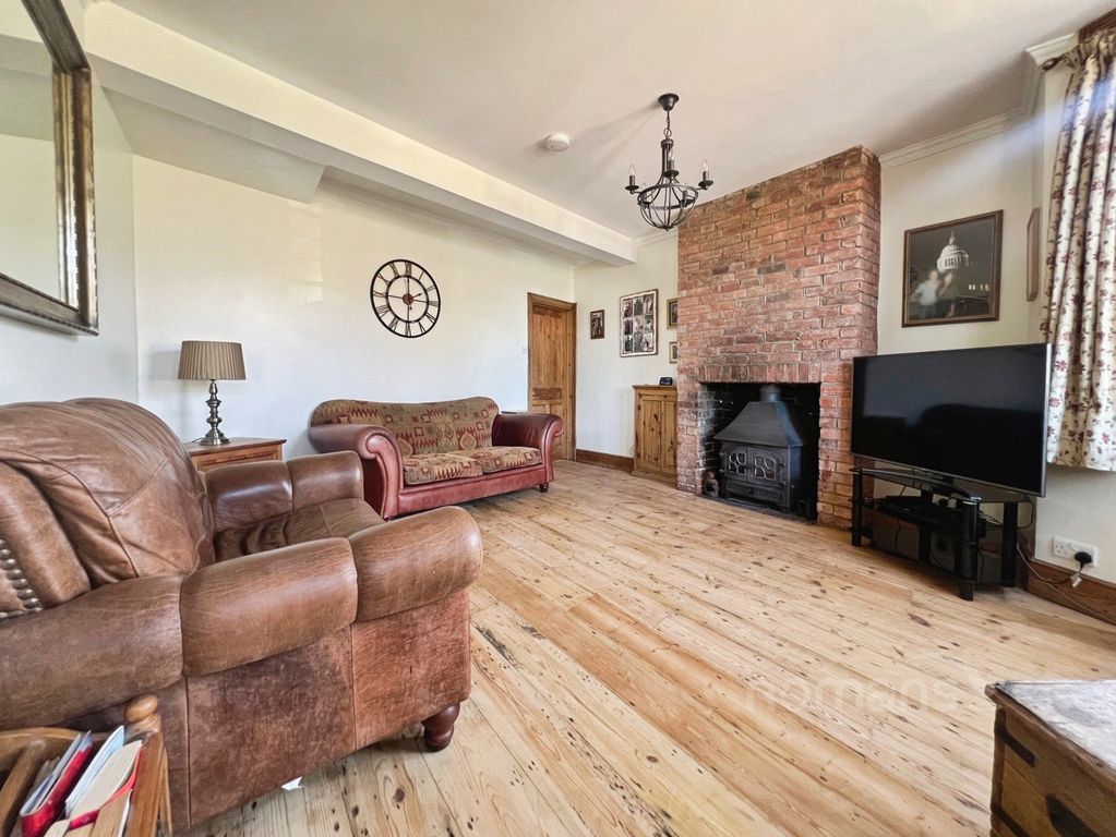 Property photo 3 of 26 Pbox-Img.Jpg