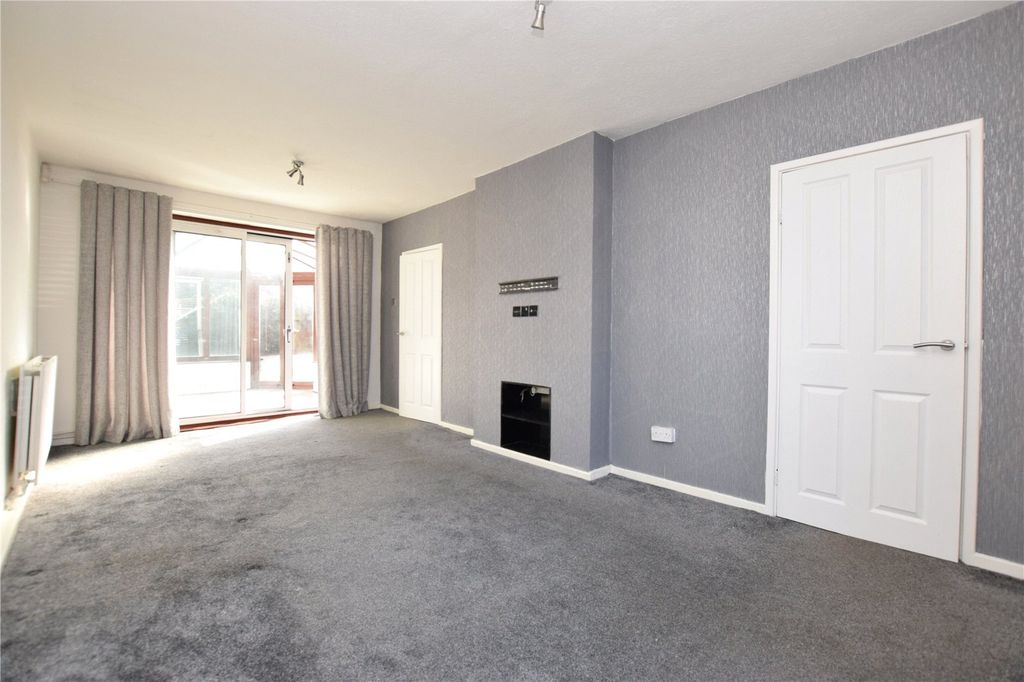 Property photo 2 of 13 Picture No. 31