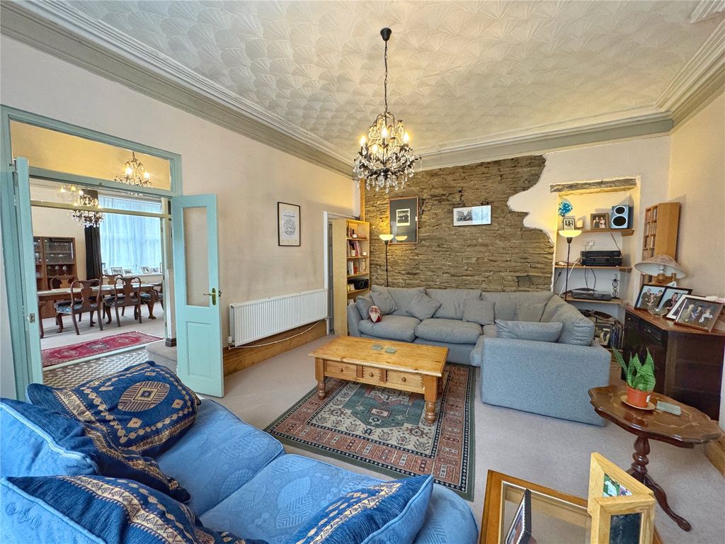 Property photo 3 of 35 Picture No. 46