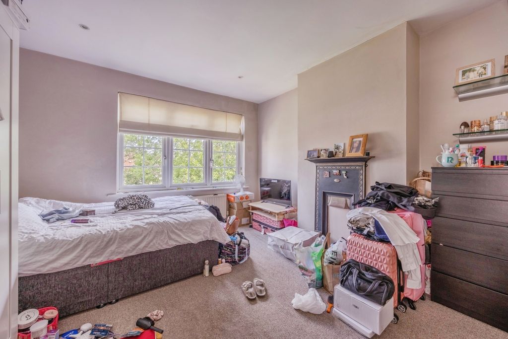 Property photo 3 of 12 Pbox-Img.Jpg
