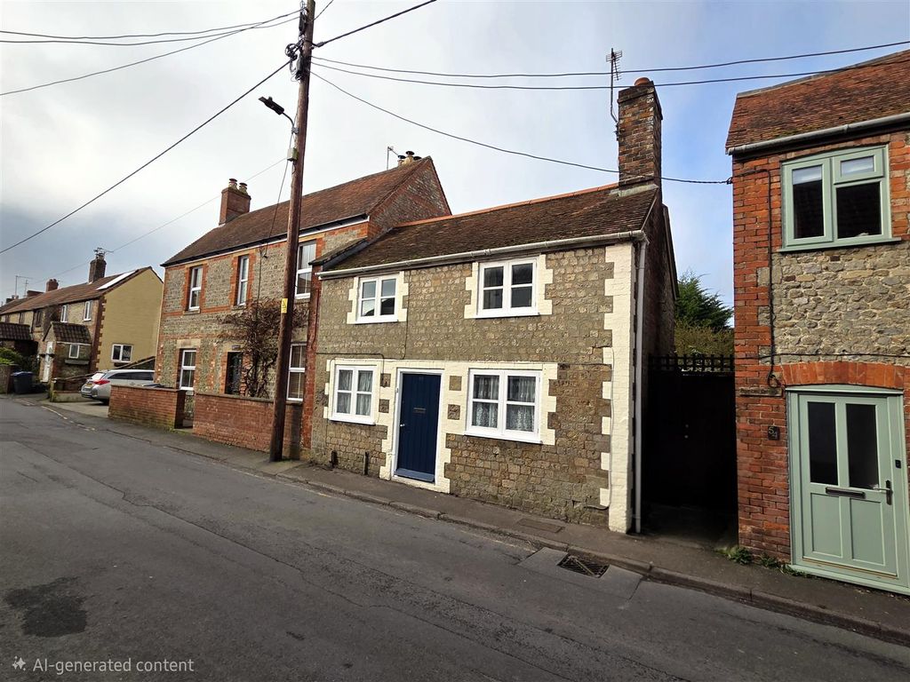 Property photo 2 of 9 56 Pound - Front 2.Jpg