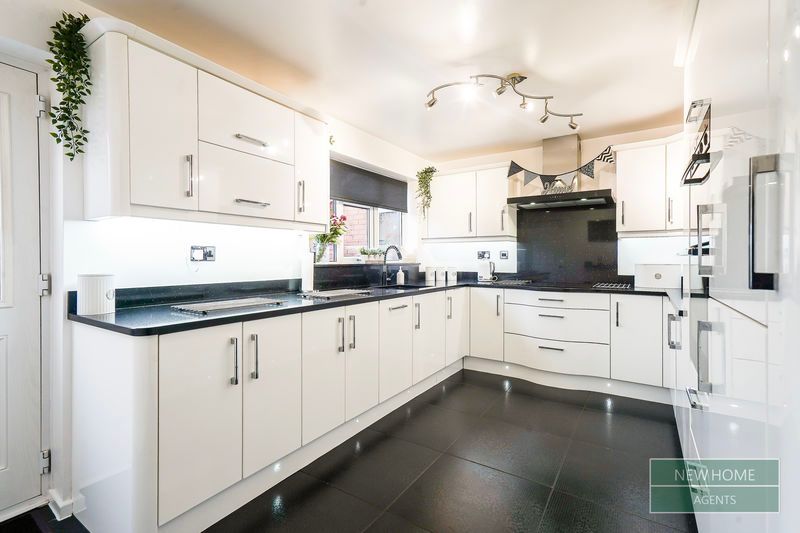 Property photo 2 of 23 Photo 10