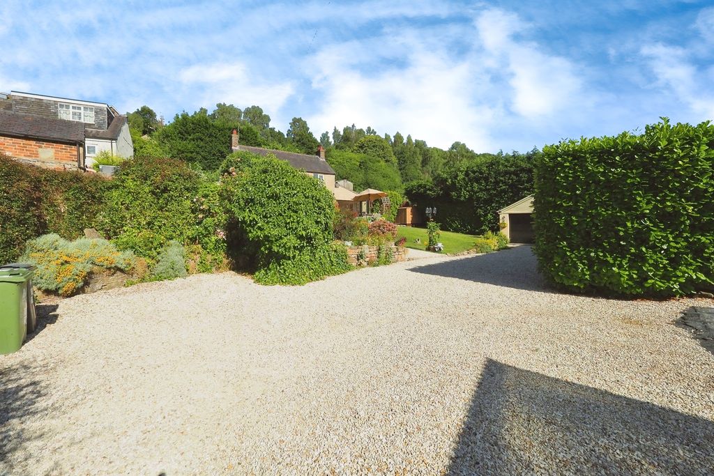 Property photo 3 of 18