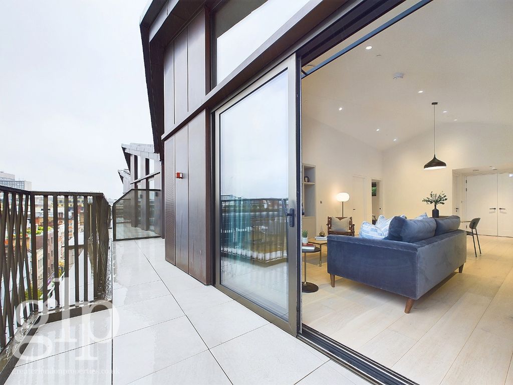 Property photo 2 of 28 3651794