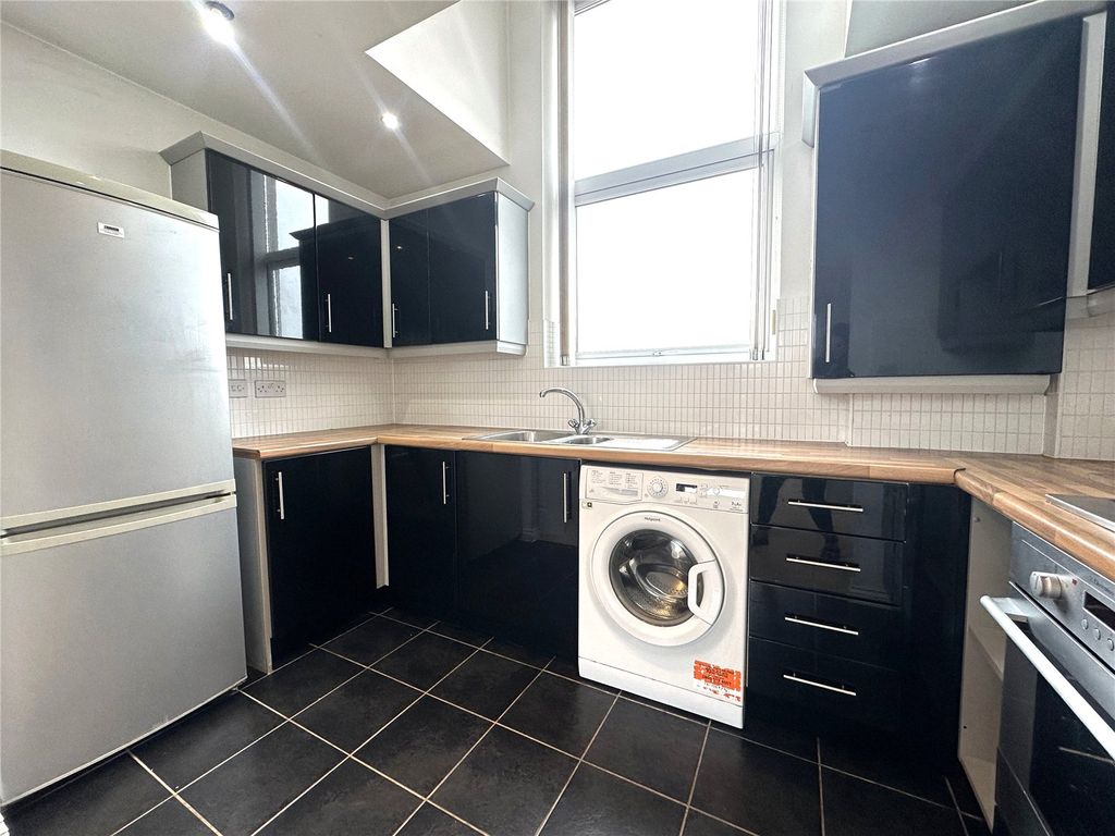 Property photo 2 of 11 Picture No. 11