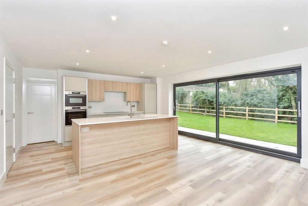 Property photo 2 of 13 Heights 3 Kitchen...