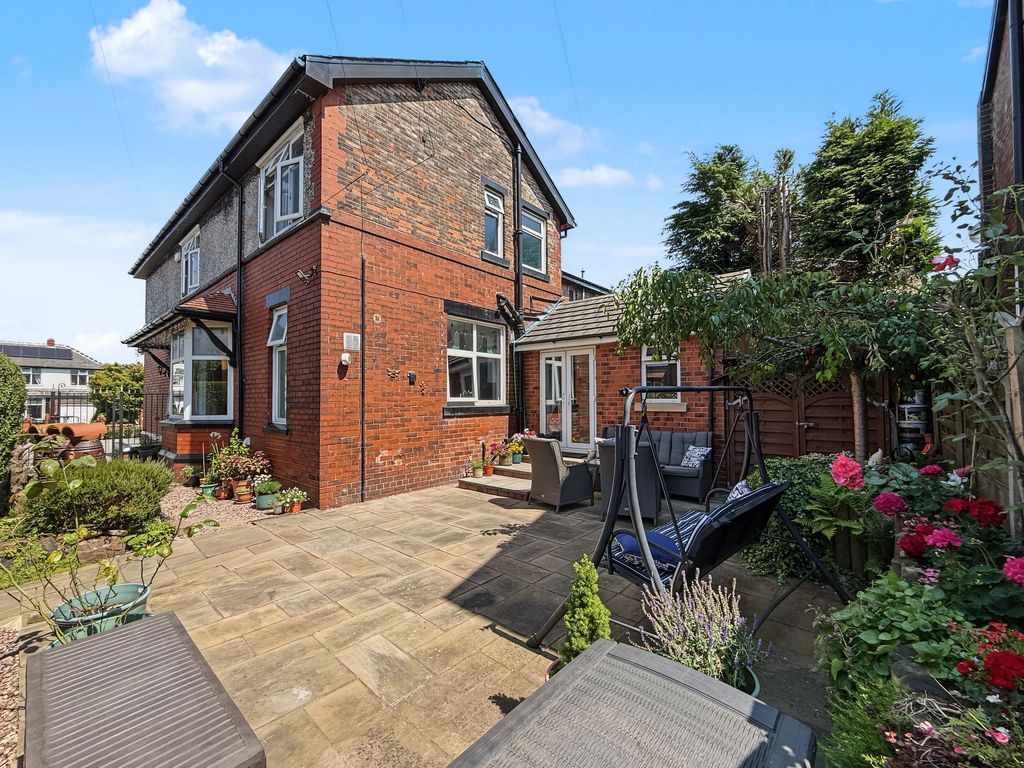 Property photo 1 of 39
