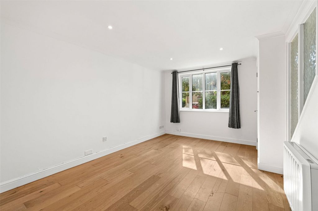 Property photo 2 of 10 Picture No. 07