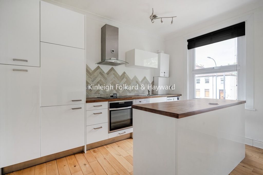 Property photo 1 of 13 Picture No. 02