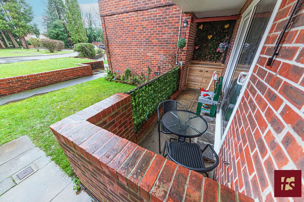 Property photo 3 of 13