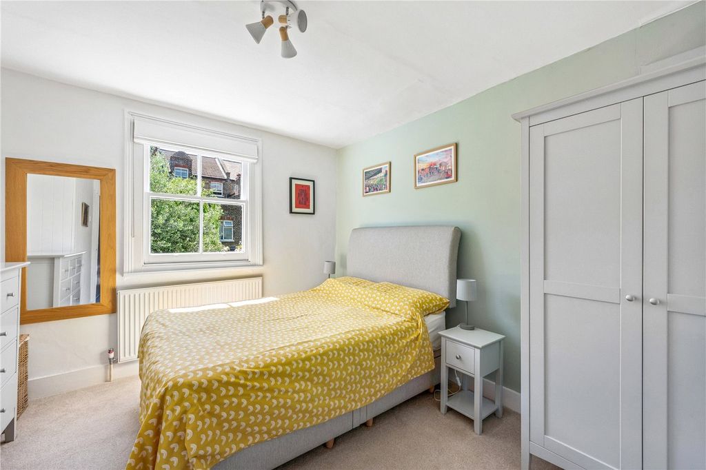 Property photo 3 of 12 Picture No. 10