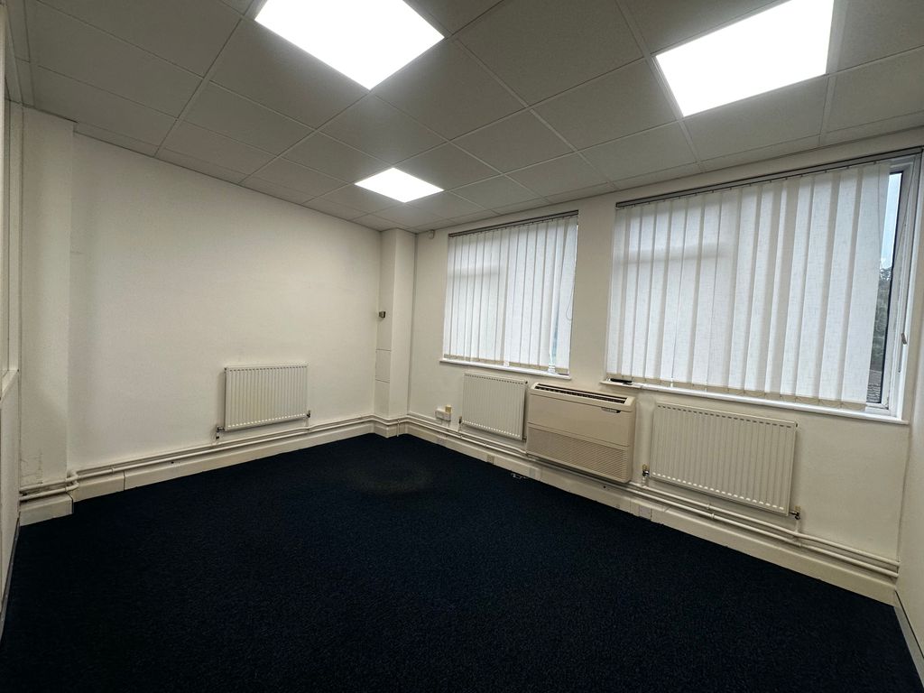 Property photo 2 of 5