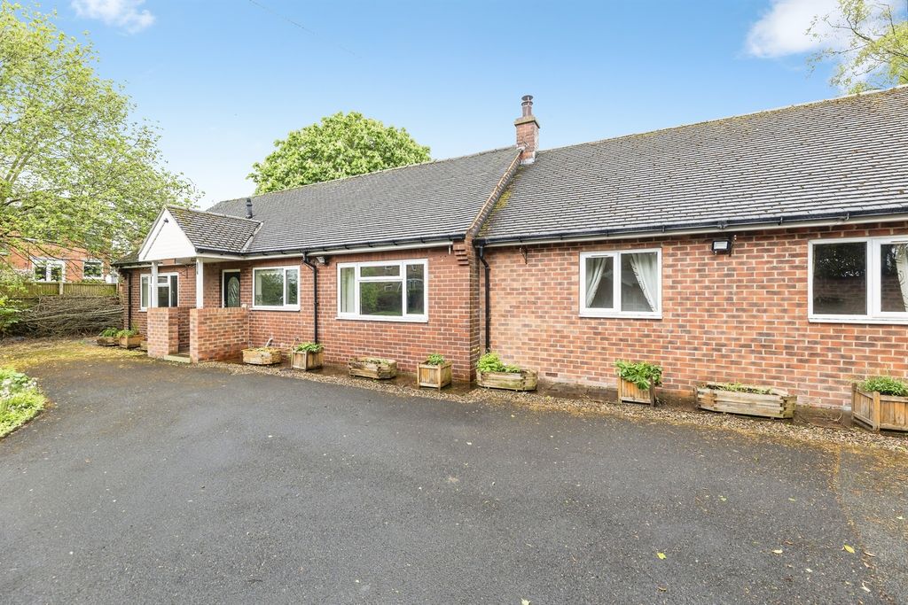 Property photo 2 of 19