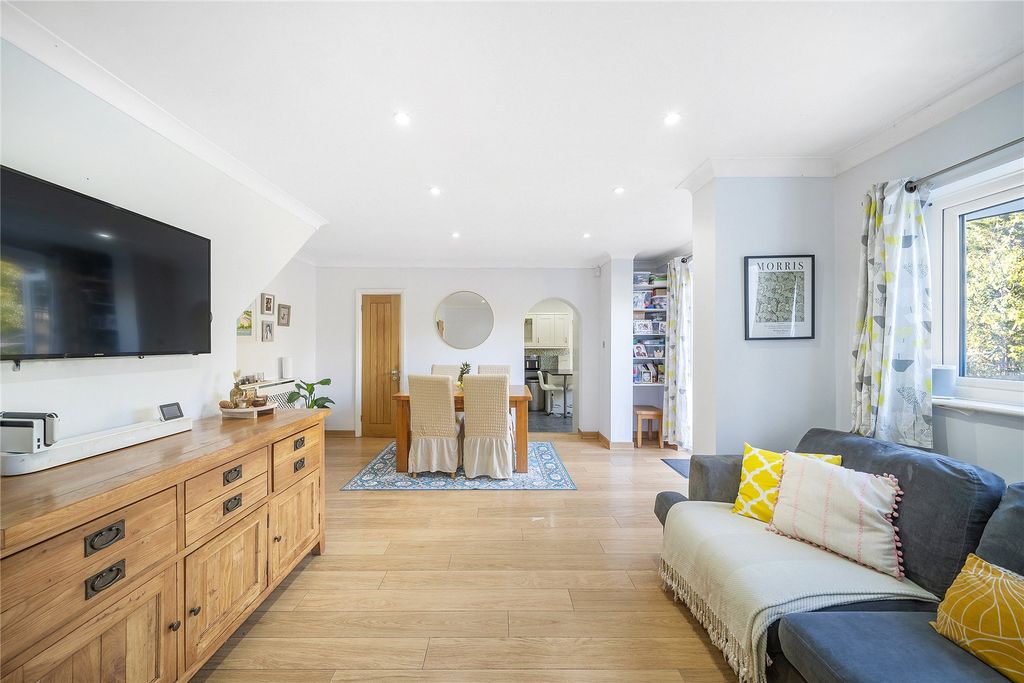 Property photo 3 of 14 Picture No. 07