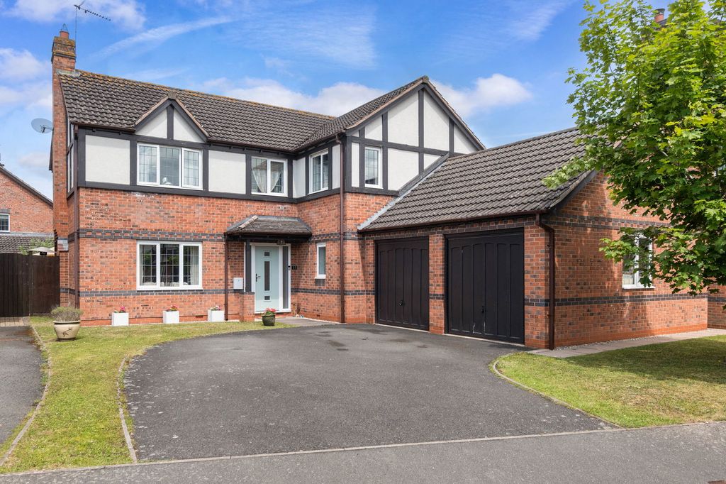 Property photo 1 of 19