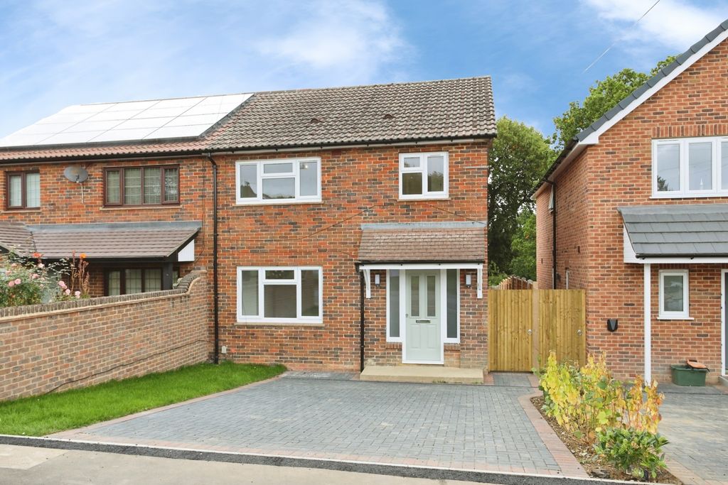 Property photo 1 of 15 Pbox-Img.Jpg