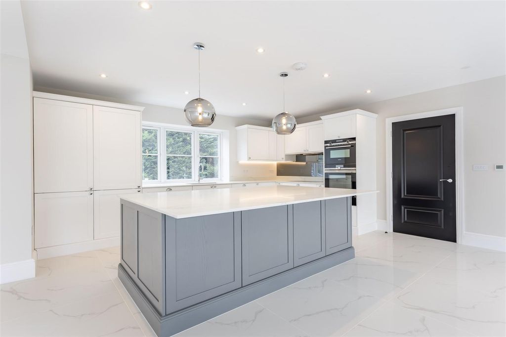 Property photo 2 of 20 Plot 2 Mott Street  (12).Jpg