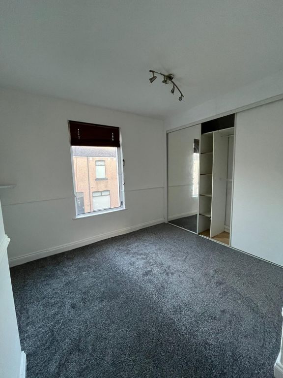 Property photo 3 of 7 Image