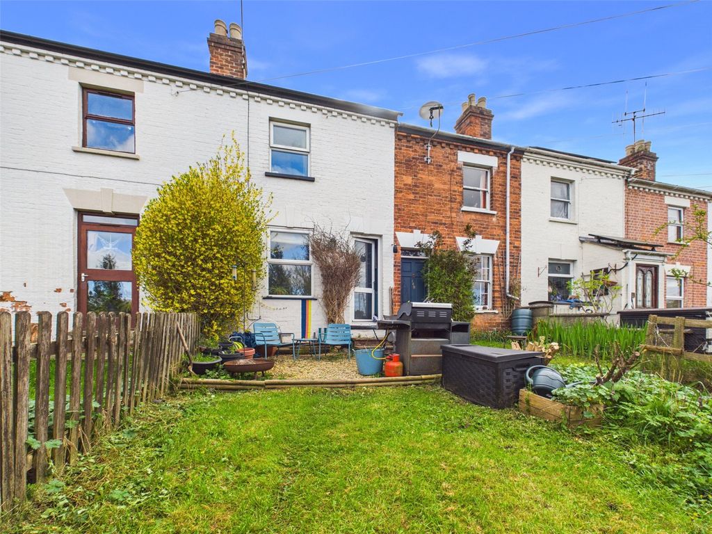 Property photo 1 of 13 Picture No. 16