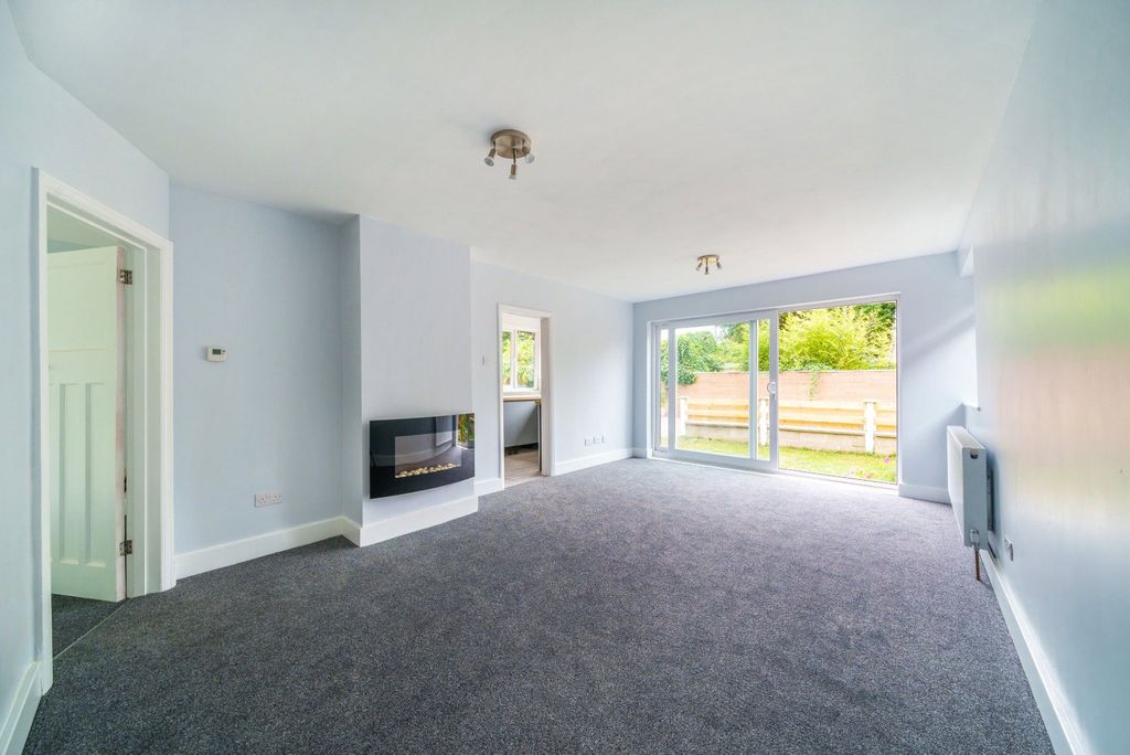 Property photo 3 of 15 Picture No. 19